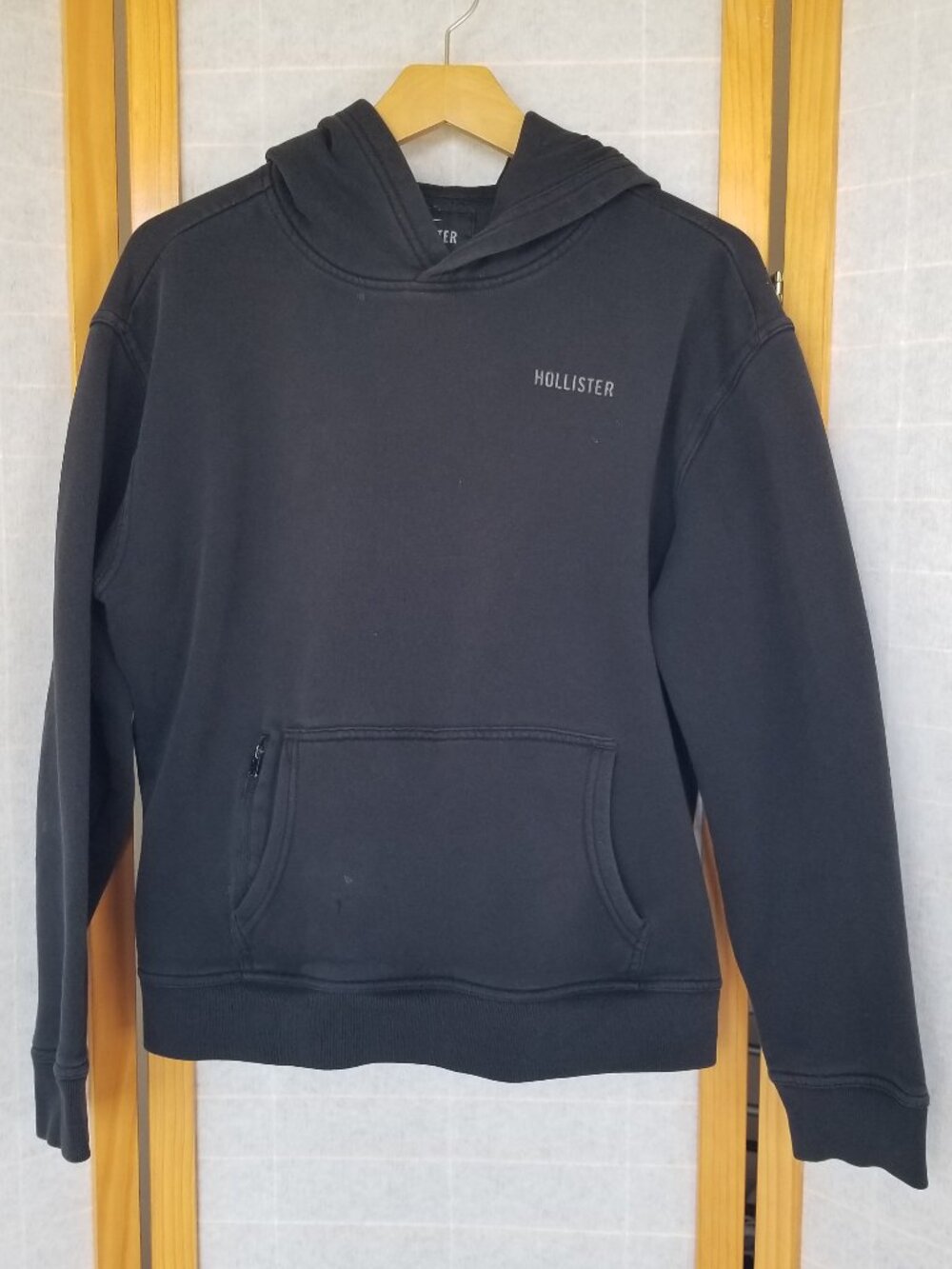 Hollister Relaxed Fit Hoodie Sweatshirt Faded Gray Zipper Pocket Size Small
